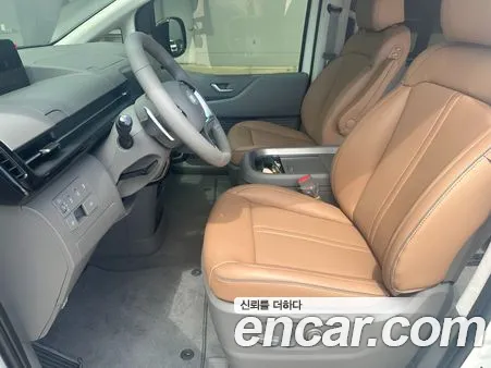 Hyundai Staria 2025, фото 14
