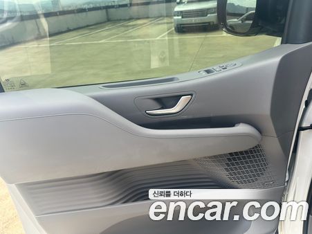 Hyundai Staria 2025, фото 15