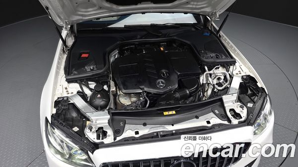 Mercedes-Benz E-Class 2020, фото 5