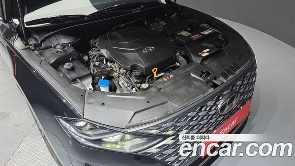 Hyundai Grandeur 2022, фото 6