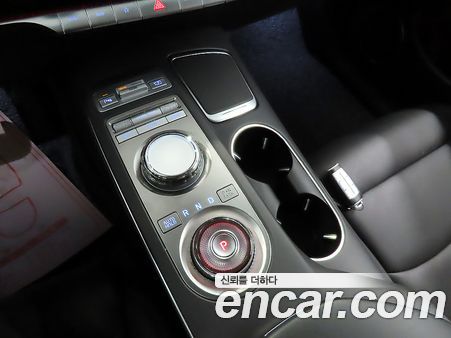 Genesis GV70 2024, фото 12