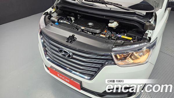 Hyundai Grand Starex 2021, фото 6
