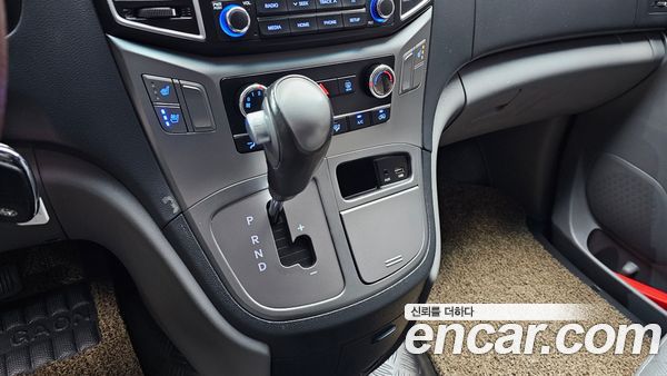 Hyundai Grand Starex 2021, фото 9