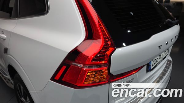 Volvo XC60 2023, фото 8