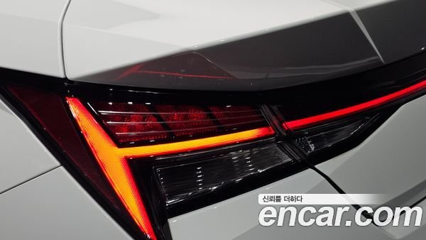 Hyundai Elantra 2021, фото 8