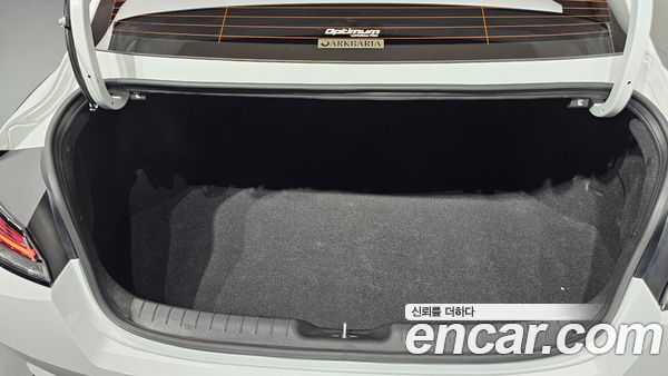 Hyundai Elantra 2021, фото 31
