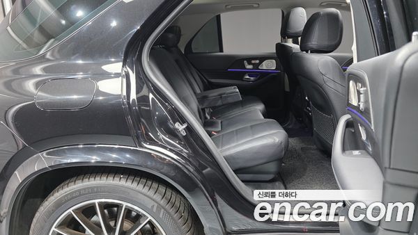 Mercedes-Benz GLE 2023, фото 12