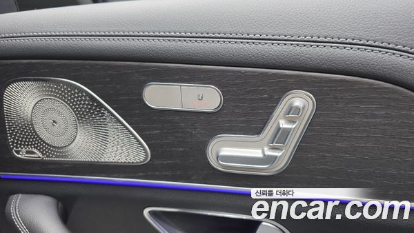 Mercedes-Benz GLE 2023, фото 18
