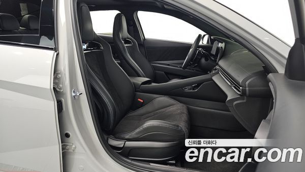 Hyundai Elantra 2026, фото 13