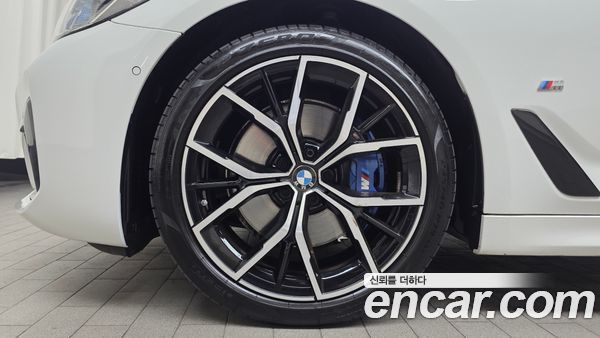BMW 5 Series 2023, фото 4