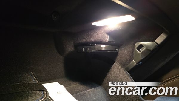 BMW 5 Series 2023, фото 31