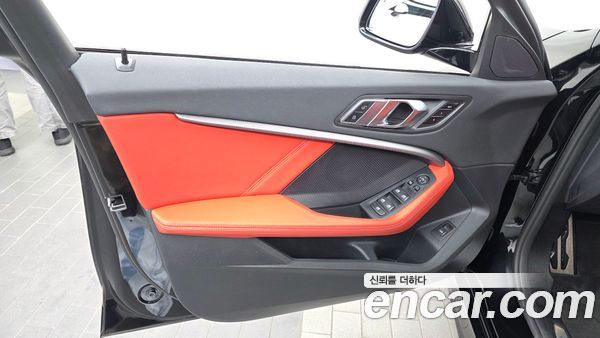 BMW 1 Series 2021, фото 14