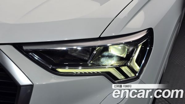 Audi Q3 2022, фото 8