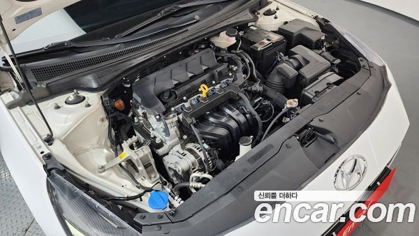 Hyundai Elantra 2021, фото 6