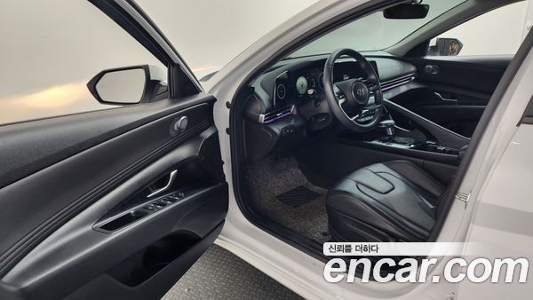 Hyundai Elantra 2021, фото 13