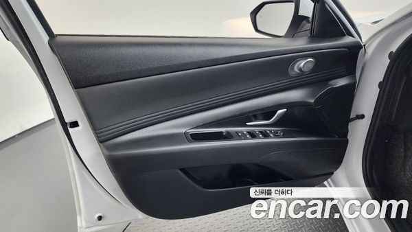 Hyundai Elantra 2021, фото 14