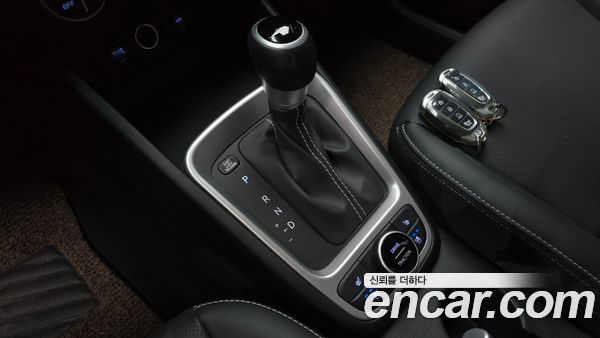 Hyundai Venue 2023, фото 11