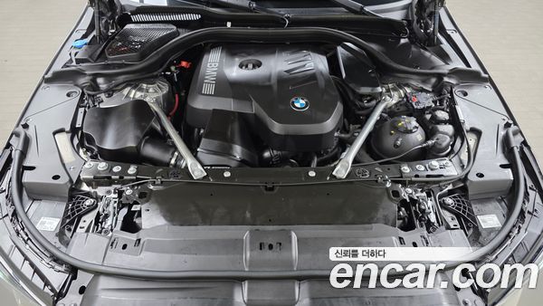 BMW 5 Series 2025, фото 6