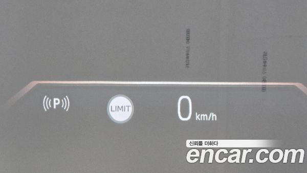 BMW 5 Series 2025, фото 17