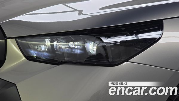 BMW 5 Series 2025, фото 8