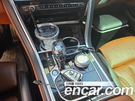 BMW 8 Series 2022, фото 9