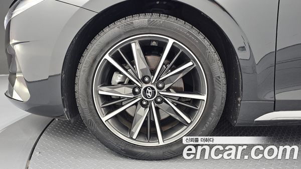 Hyundai Grandeur 2022, фото 5