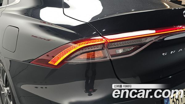 Hyundai Grandeur 2022, фото 9