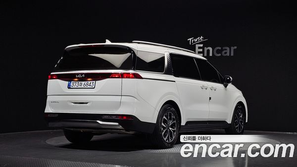 Kia Carnival 2023, фото 2
