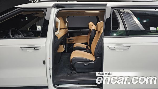 Kia Carnival 2023, фото 11