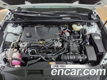 Toyota Camry 2025, фото 6