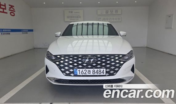 Hyundai Grandeur 2023, фото 3