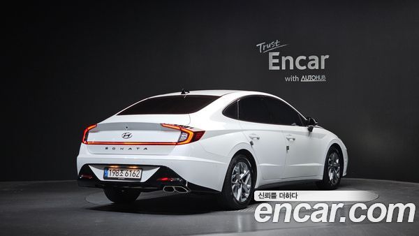 Hyundai Sonata 2022, фото 2