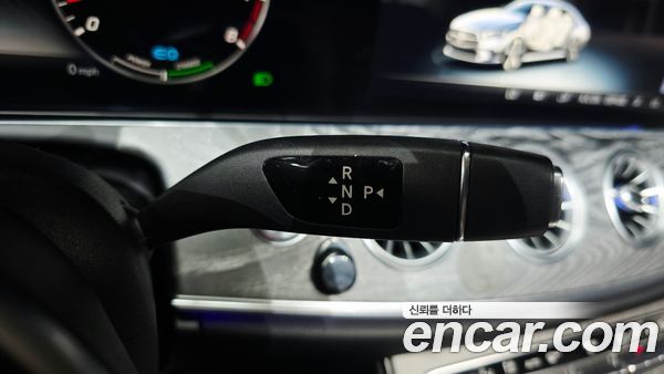 Mercedes-Benz CLS 2020, фото 12