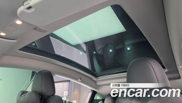 Tesla Model Y 2023, фото 20