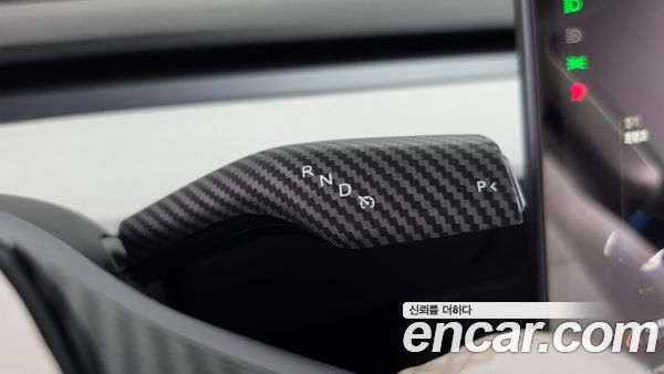 Tesla Model Y 2021, фото 12