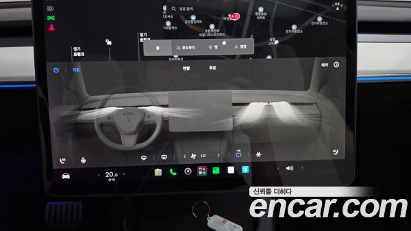 Tesla Model Y 2021, фото 18