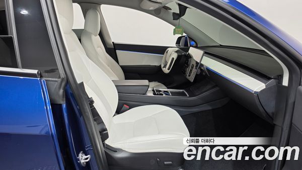 Tesla Model Y 2021, фото 16