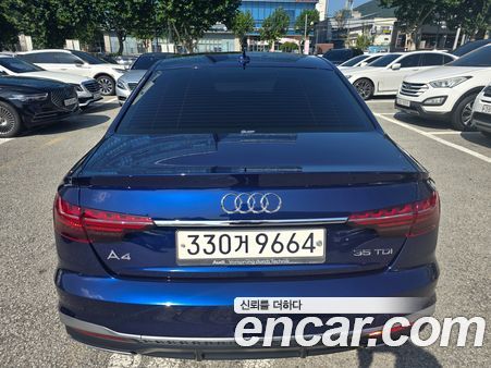 Audi A4 2020, фото 5