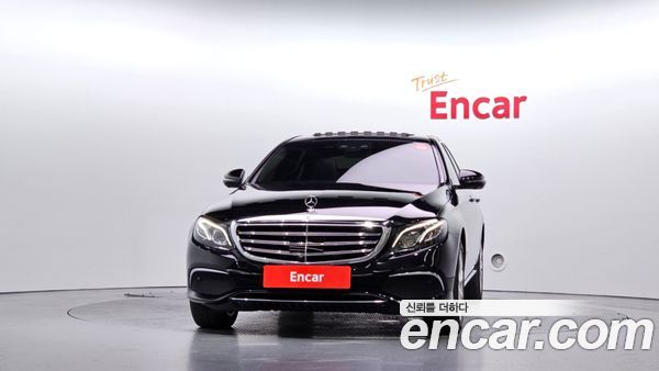 Mercedes-Benz E-Class 2020, фото 3