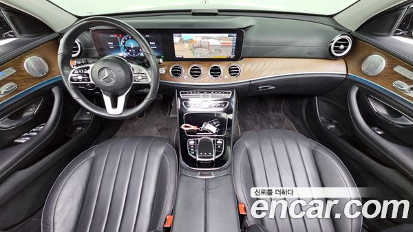 Mercedes-Benz E-Class 2020, фото 10