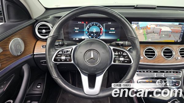 Mercedes-Benz E-Class 2020, фото 20