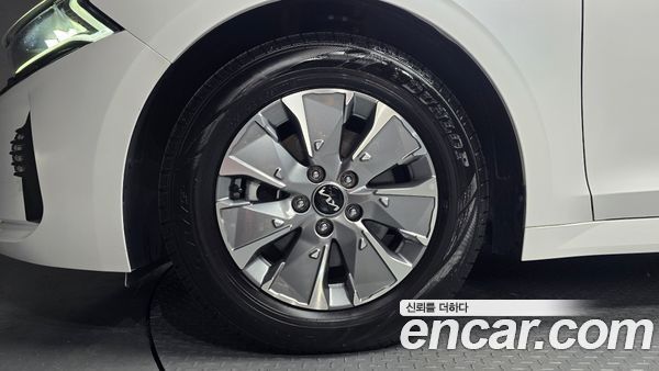 Kia K5 2023, фото 5