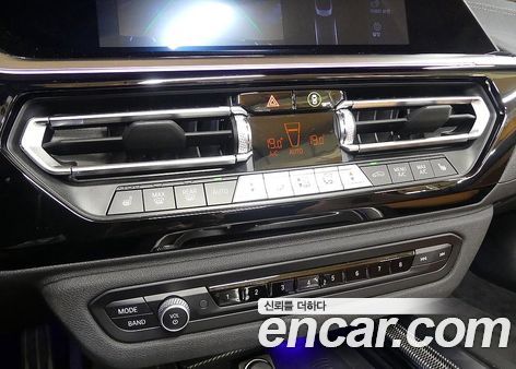BMW Z4 2025, фото 16