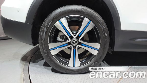 Mercedes-Benz EQB 2022, фото 5
