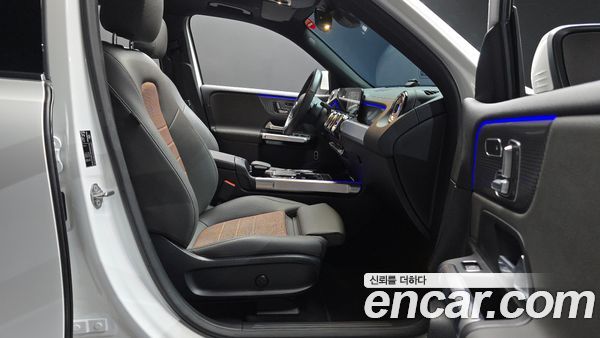 Mercedes-Benz EQB 2022, фото 16