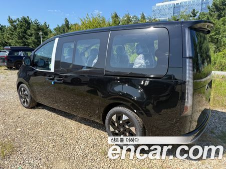 Hyundai Staria 2026, фото 2