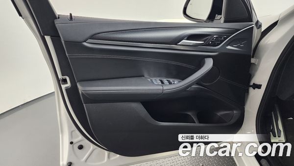 BMW X3 2022, фото 27