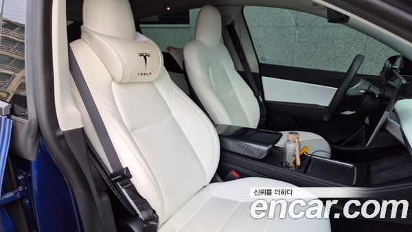 Tesla Model Y 2022, фото 10