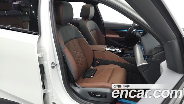 BMW 5 Series 2026, фото 15