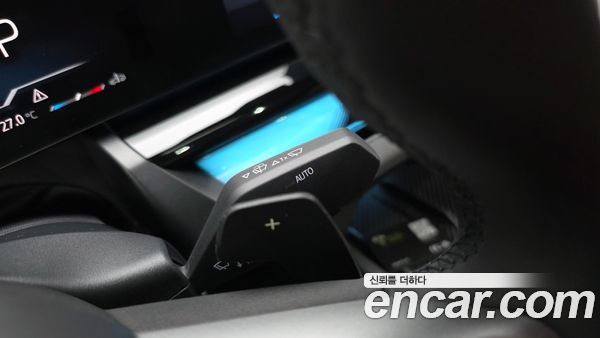 BMW 5 Series 2026, фото 28